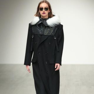 ジョンローレンスサリバン(JOHN LAWRENCE SULLIVAN)の限界価格 John lawrence sullivan 18aw(チェスターコート)