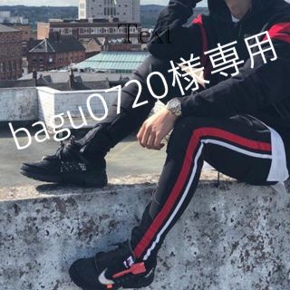 フィアオブゴッド(FEAR OF GOD)の【bagu0720様専用】 mnml ミニマル トラックパンツ ラインパン　XS(その他)