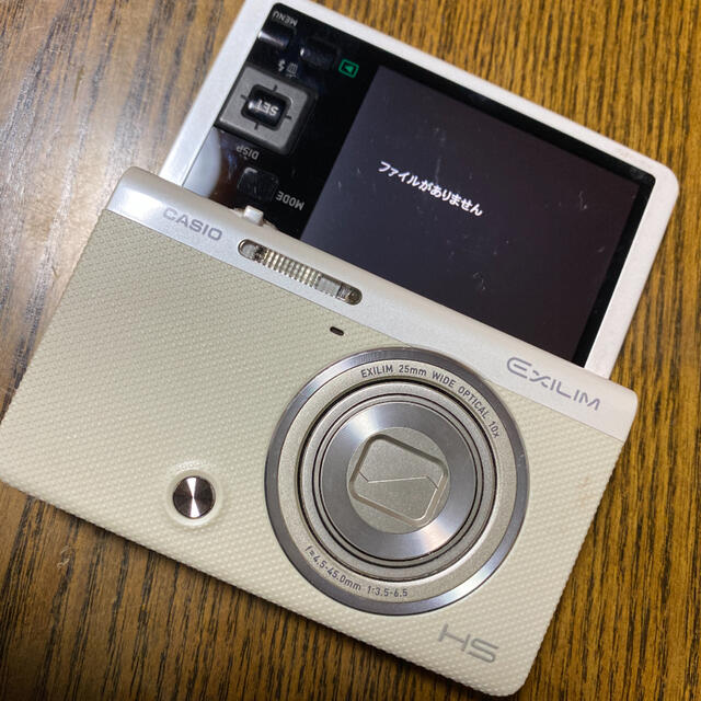 CASIO デジタルカメラカメラ