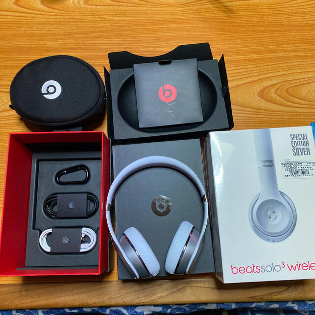 beats solo3 ワイヤレスオンイヤーヘッドフォン