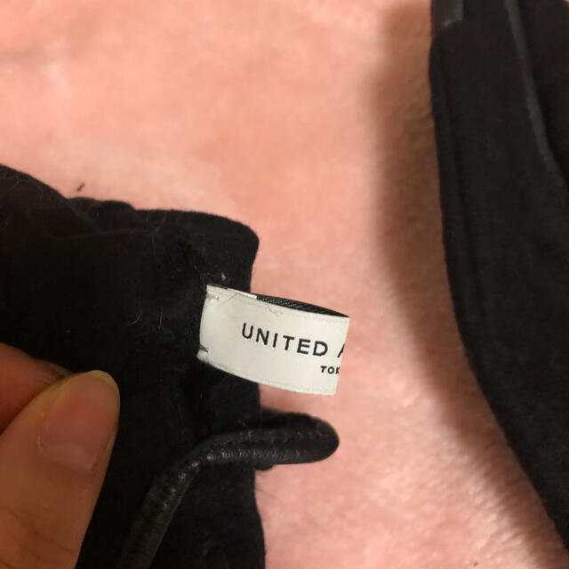 UNITED ARROWS(ユナイテッドアローズ)の美品　UNITED ARROWS ファー手袋 レディースのファッション小物(手袋)の商品写真