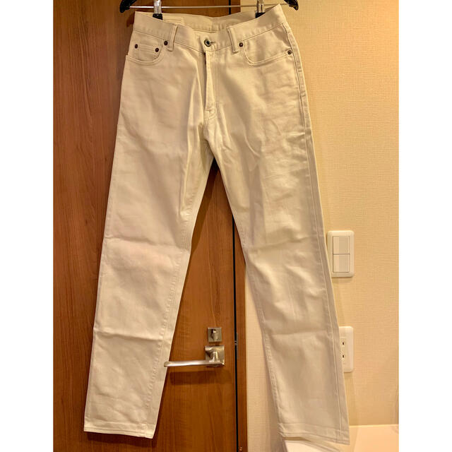 UNITED ARROWS(ユナイテッドアローズ)のユナイテッドアローズ　チノパン　オフホワイト メンズのパンツ(ワークパンツ/カーゴパンツ)の商品写真