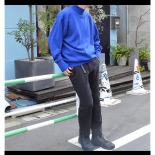 コモリ(COMOLI)のHERILL CASHMERE MOCKNECK KNIT SWEATER(ニット/セーター)