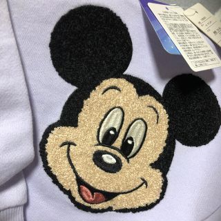 ディズニー(Disney)のミッキー  トレーナー　110 ワッペン　新品　即発送　フタフタ(Tシャツ/カットソー)