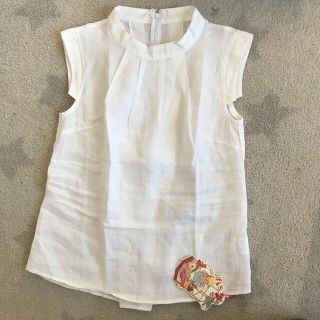 チェスティ(Chesty)の新品タグ付き⭐︎chesty ⭐︎ノースリーブ　ブラウス⭐︎(シャツ/ブラウス(半袖/袖なし))