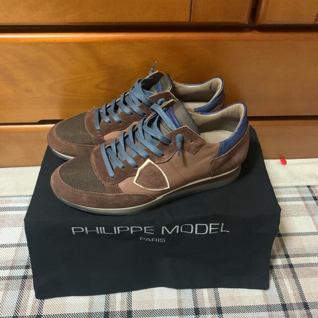 PHILIPPE MODEL(フィリップモデル)のフィリップモデル　41  26センチ相当 メンズの靴/シューズ(スニーカー)の商品写真
