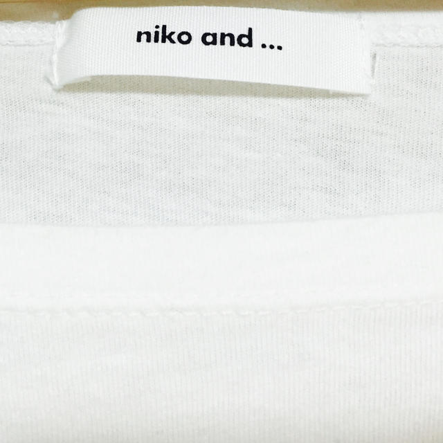 niko and...(ニコアンド)のniko and... バルーン袖T レディースのトップス(Tシャツ(半袖/袖なし))の商品写真