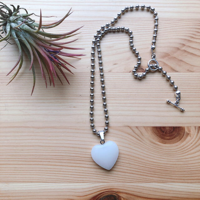 PHEENY(フィーニー)のmatte Heart necklace❶ ハンドメイドのアクセサリー(ネックレス)の商品写真