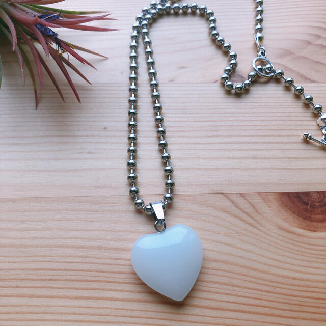 PHEENY(フィーニー)のmatte Heart necklace❶ ハンドメイドのアクセサリー(ネックレス)の商品写真