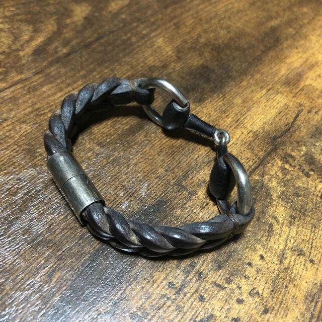 グッチ 革ブレスレット メンズ - ruizvillandiego.com