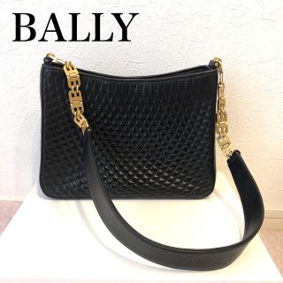 BALLY キルティングショルダーバッグ