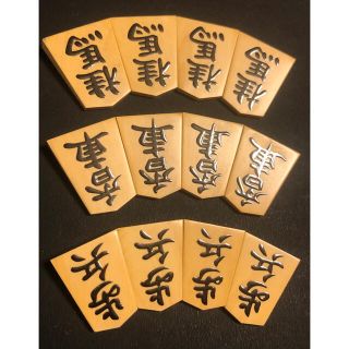 未使用】 将棋駒 香月作 錦旗 本黄楊 【盛上駒】 桐製平箱の通販 by