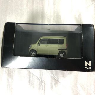 Ｐｒｅｍｉｕｍ Ｌｉｎｅ ホンダ 非売品 N-VAN ミニカー 1/43 ガーデン