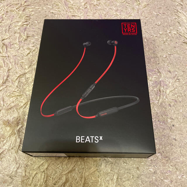 Beats by Dr Dre(ビーツバイドクタードレ)のbeats X Bluetoothイヤホン スマホ/家電/カメラのオーディオ機器(ヘッドフォン/イヤフォン)の商品写真