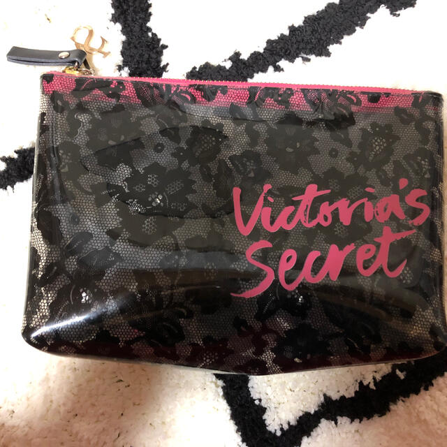 Victoria's Secret(ヴィクトリアズシークレット)のビクトリアンシークレットポーチ レディースのファッション小物(ポーチ)の商品写真