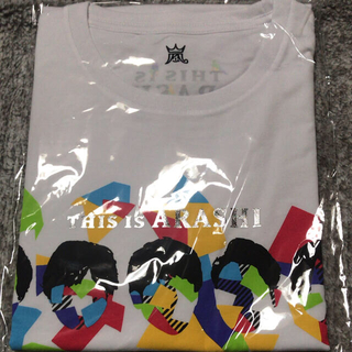 アラシ(嵐)のThis is 嵐　LIVE 2020.12.31 Tシャツ（白）(アイドルグッズ)
