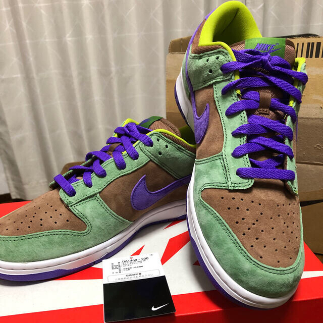 NIKE(ナイキ)のNIKE DUNK LOW VENEER ベニヤ　28cm メンズの靴/シューズ(スニーカー)の商品写真