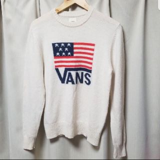 ヴァンズ(VANS)のVANS バンズ アメリカ国旗×ロゴオフホワイトセーター/S(ニット/セーター)