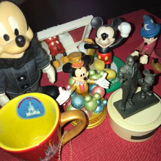 ディズニー(Disney)の年内最終Disney ミッキーマウス　フィギュア等まとめ売り(キャラクターグッズ)