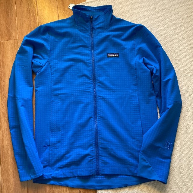 r1 テックフェイスジャケット(patagonia)