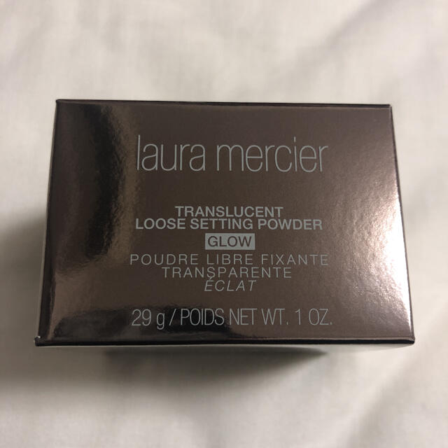 laura mercier(ローラメルシエ)の<新品>ローラメルシエトランスルーセントセッティングパウダーグロウ コスメ/美容のベースメイク/化粧品(フェイスパウダー)の商品写真