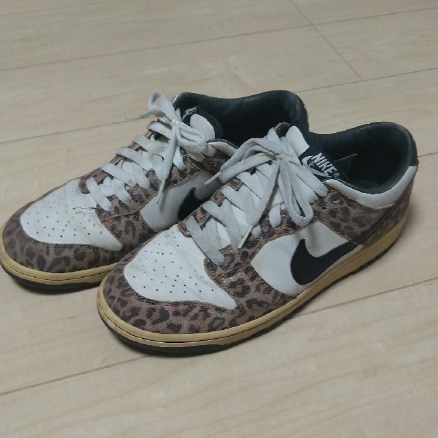 NIKEナイキNIKE DUNK ナイキ ダンク 豹柄