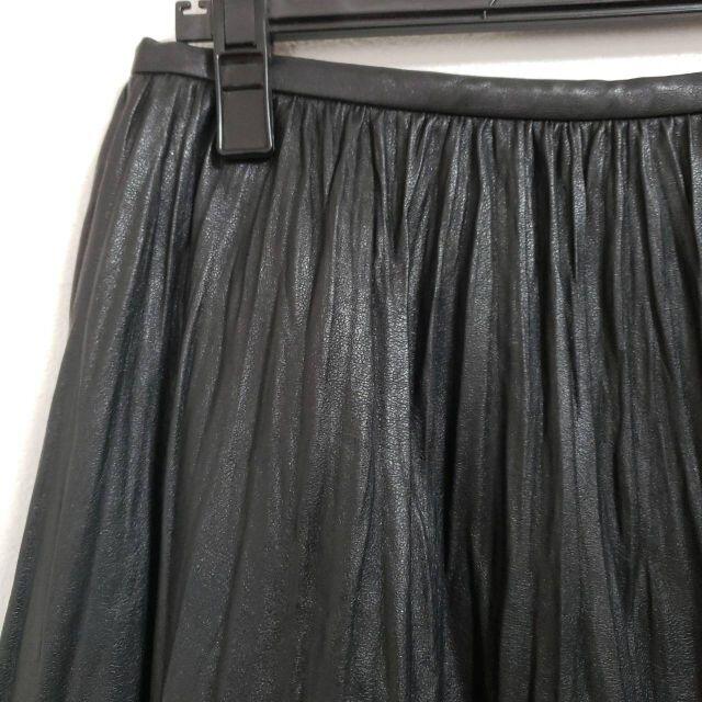 Sensounico(センソユニコ)のUSED センソユニコ ラフスクク ブラックフェイクレザースカート レディースのスカート(ひざ丈スカート)の商品写真