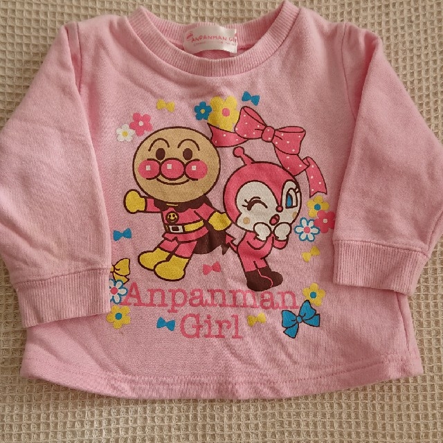 アンパンマントレーナー 90㎝ キッズ/ベビー/マタニティのキッズ服女の子用(90cm~)(Tシャツ/カットソー)の商品写真