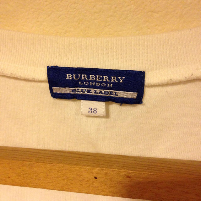 BURBERRY(バーバリー)のお値下げ中バーバリーブルーレーベルタンク レディースのトップス(Tシャツ(半袖/袖なし))の商品写真
