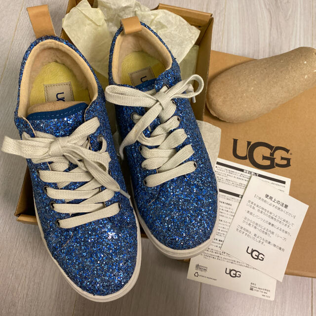 新品☆UGGスニーカー