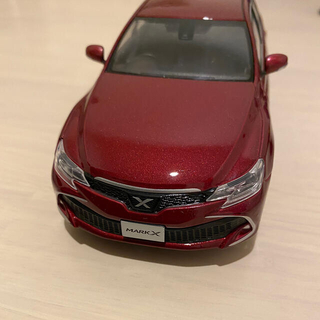 トヨタ(トヨタ)のマークX ミニカー　カラーサンプル　非売品　赤(ミニカー)