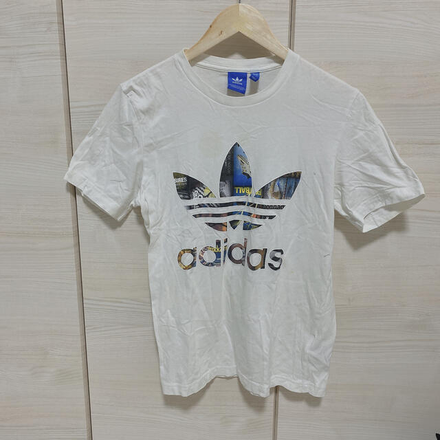 adidas(アディダス)のアディダスオリジナルスの半袖Tシャツ白S メンズのトップス(Tシャツ/カットソー(半袖/袖なし))の商品写真