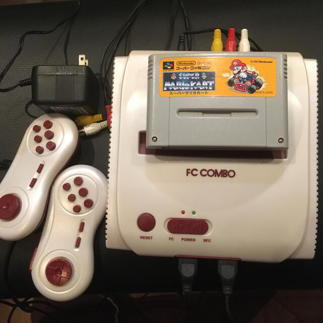 スーパーファミコン(スーパーファミコン)のFC COMBO 任天堂 スーパーマリオカート スーパーファミコン エンタメ/ホビーのゲームソフト/ゲーム機本体(家庭用ゲームソフト)の商品写真