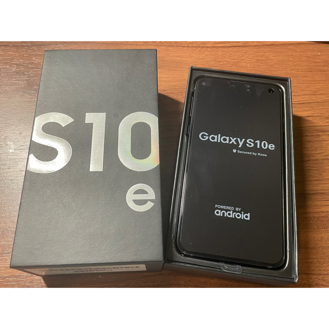 【未使用品】SIMフリーGalaxy S10e 6/128GB プリズムブラック スマートフォン本体
