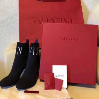 ヴァレンティノ(VALENTINO)のm❤︎様　専用ページ(ブーツ)