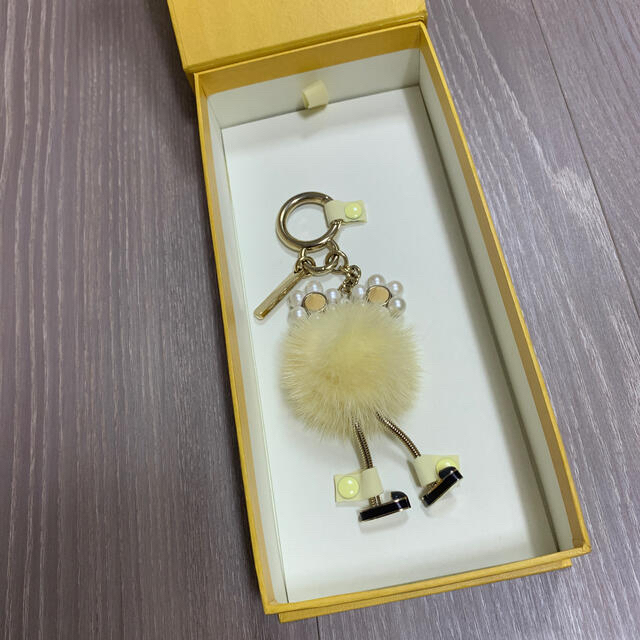 FENDI(フェンディ)のFENDI  キーホルダー メンズのファッション小物(キーホルダー)の商品写真