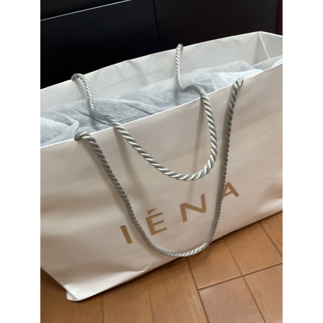 IENA(イエナ)の【新品】IENA/イエナ★ロングスリットコート★ブラック38 レディースのジャケット/アウター(ロングコート)の商品写真