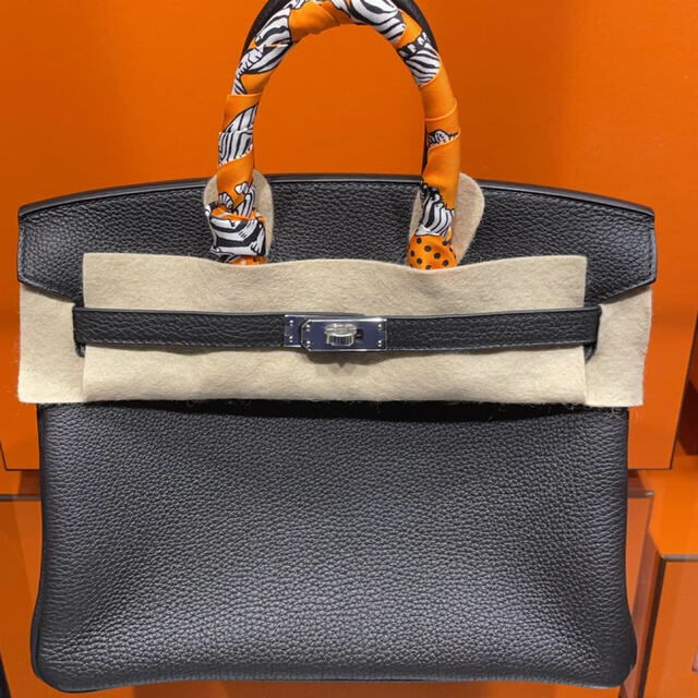 Hermes(エルメス)の⭐取置中⭐新品未使用 ✨バーキン25 黒×シルバー金具✨ レディースのバッグ(ハンドバッグ)の商品写真