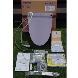 トウトウ(TOTO)の☆おまけ付き☆TOTOウォシュレット セパレート 便座 リモコン付き(その他)