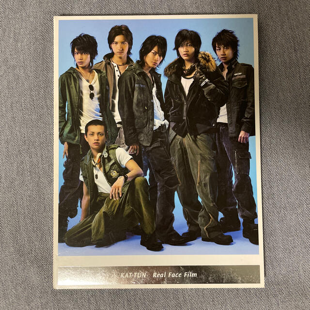 KAT-TUN(カトゥーン)のKAT-TUN Real Face  リアルフェイス 初回限定版 CD DVD エンタメ/ホビーのDVD/ブルーレイ(アイドル)の商品写真