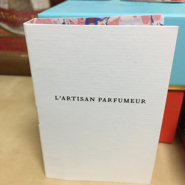 L'Artisan Parfumeur(ラルチザンパフューム)のラルチザン シャンドカマルグ コスメ/美容の香水(香水(女性用))の商品写真