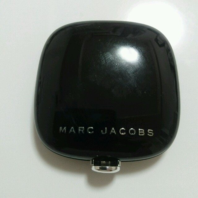 MARC BY MARC JACOBS(マークバイマークジェイコブス)のMARC JACOBS  ハイライト  コスメ/美容のベースメイク/化粧品(アイシャドウ)の商品写真