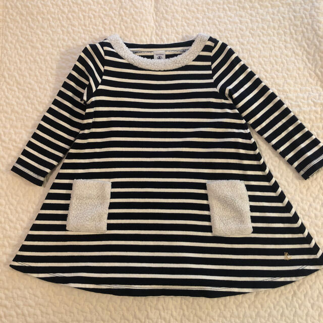 PETIT BATEAU(プチバトー)のプチバトー　マニリエール　ボアポケットワンピース　4A  キッズ/ベビー/マタニティのキッズ服女の子用(90cm~)(ワンピース)の商品写真