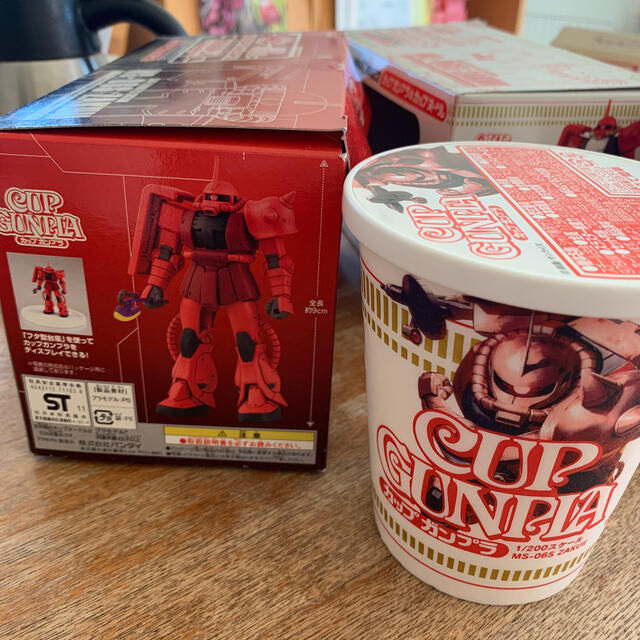 日清食品(ニッシンショクヒン)のカップヌードル　ガンダム　プラモデル　ガンプラ エンタメ/ホビーのおもちゃ/ぬいぐるみ(模型/プラモデル)の商品写真