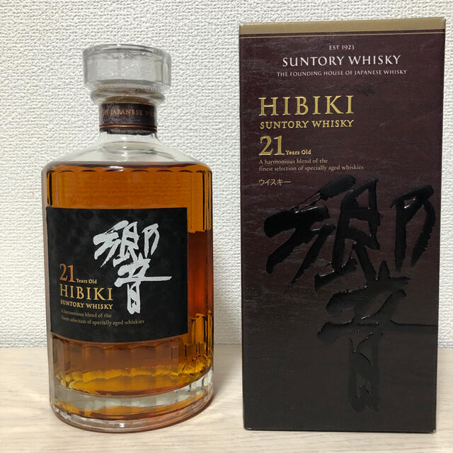 海外並行輸入正規品 サントリー 響21年700ml箱付 - ウイスキー - kajal.pl