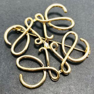 ZARA - 【NEW】新品インポート♡loewe ロエベ アナグラム ZARA - 【NEW】新品インポート♡loewe ロエベ アナグラム