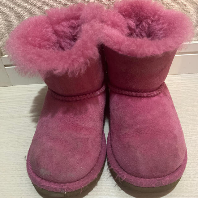 UGG(アグ)のUGG 子供　16センチ キッズ/ベビー/マタニティのキッズ靴/シューズ(15cm~)(ブーツ)の商品写真