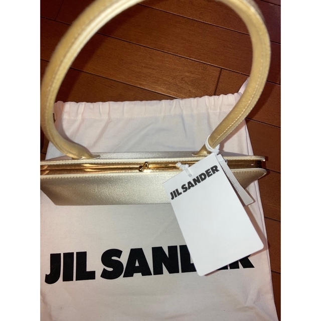 Jil Sander(ジルサンダー)の定価20万超　新品　JILSANDER Goji FrameBag 牛革 レディースのバッグ(ハンドバッグ)の商品写真