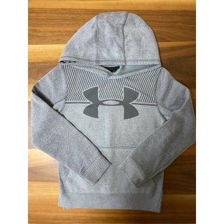 アンダーアーマー(UNDER ARMOUR)の【130/YSM】アンダーアーマー  パーカー(Tシャツ/カットソー)