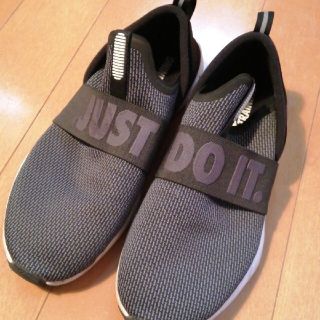 ナイキ(NIKE)の✨超美品✨NIKE FLEX MOTION TRAINER(スニーカー)